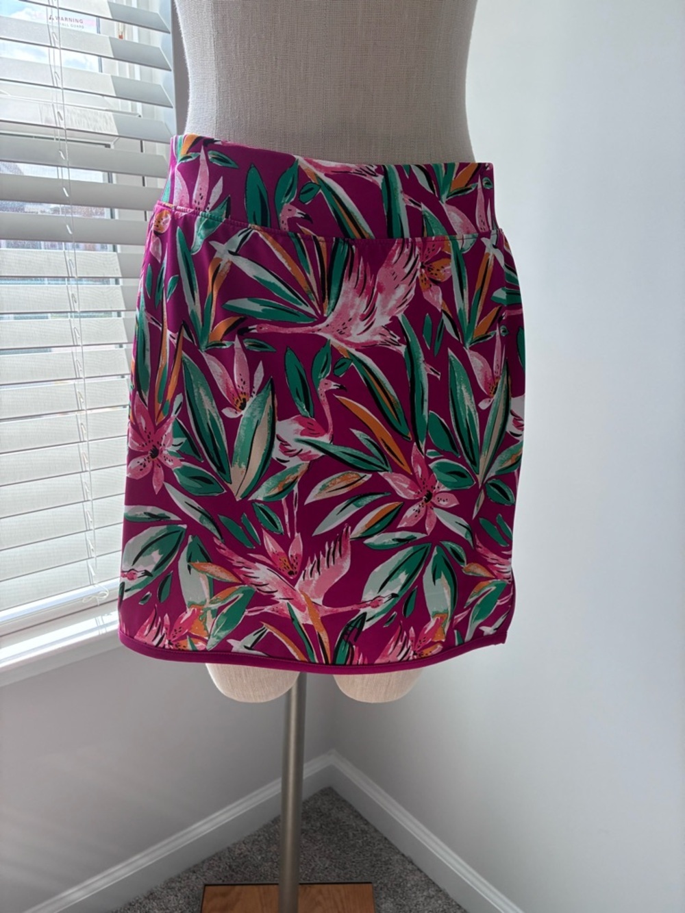 Crown & Ivy Tropical Flamingo Pink Women’s Skort